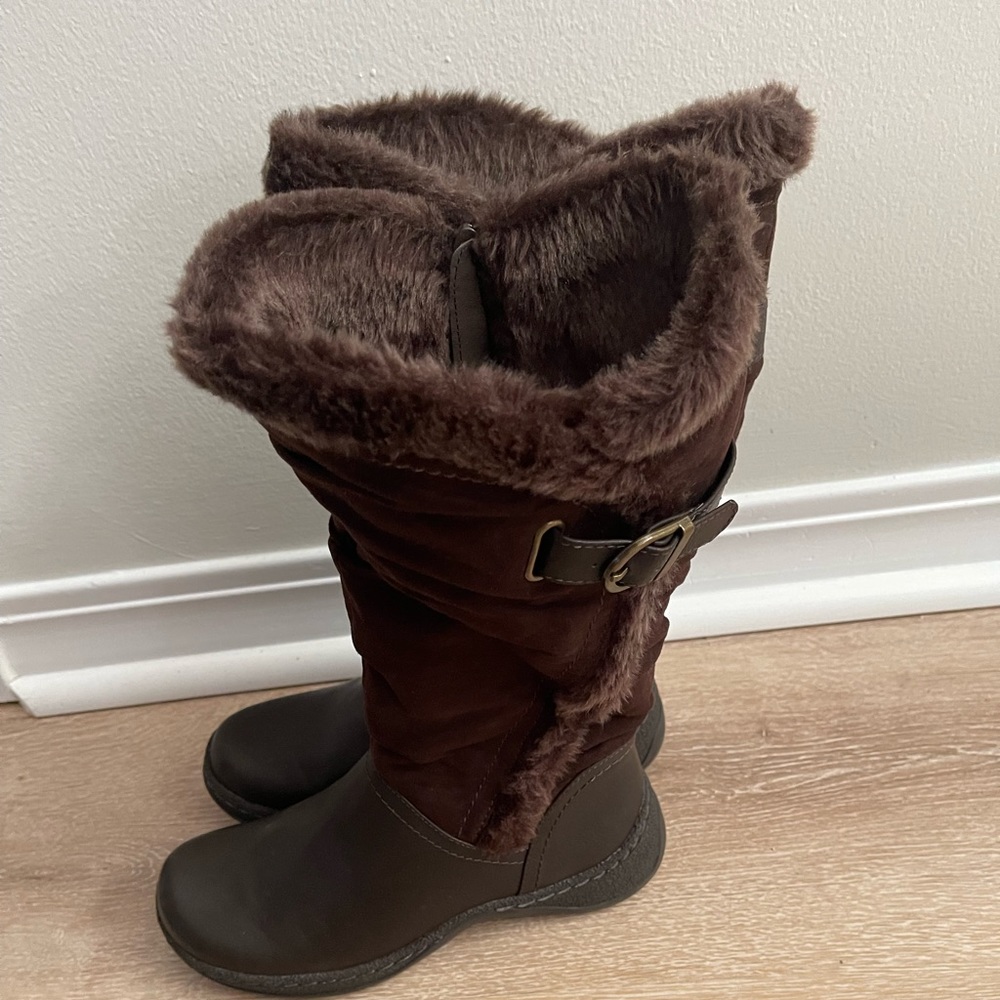 Kim Rogers brown boots